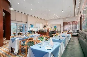 Hilton Baynunah Hotel Abu Dhabi