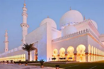 Hilton Baynunah Hotel Abu Dhabi